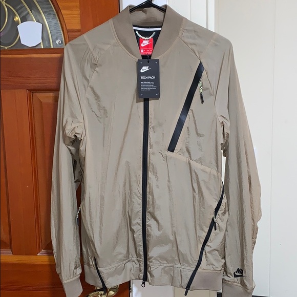 tech pack jacket